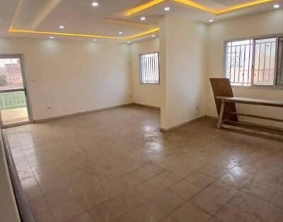 Appartement à louer dans le quartier résidentiel de Lambandji à 3 minutes du centre commercial